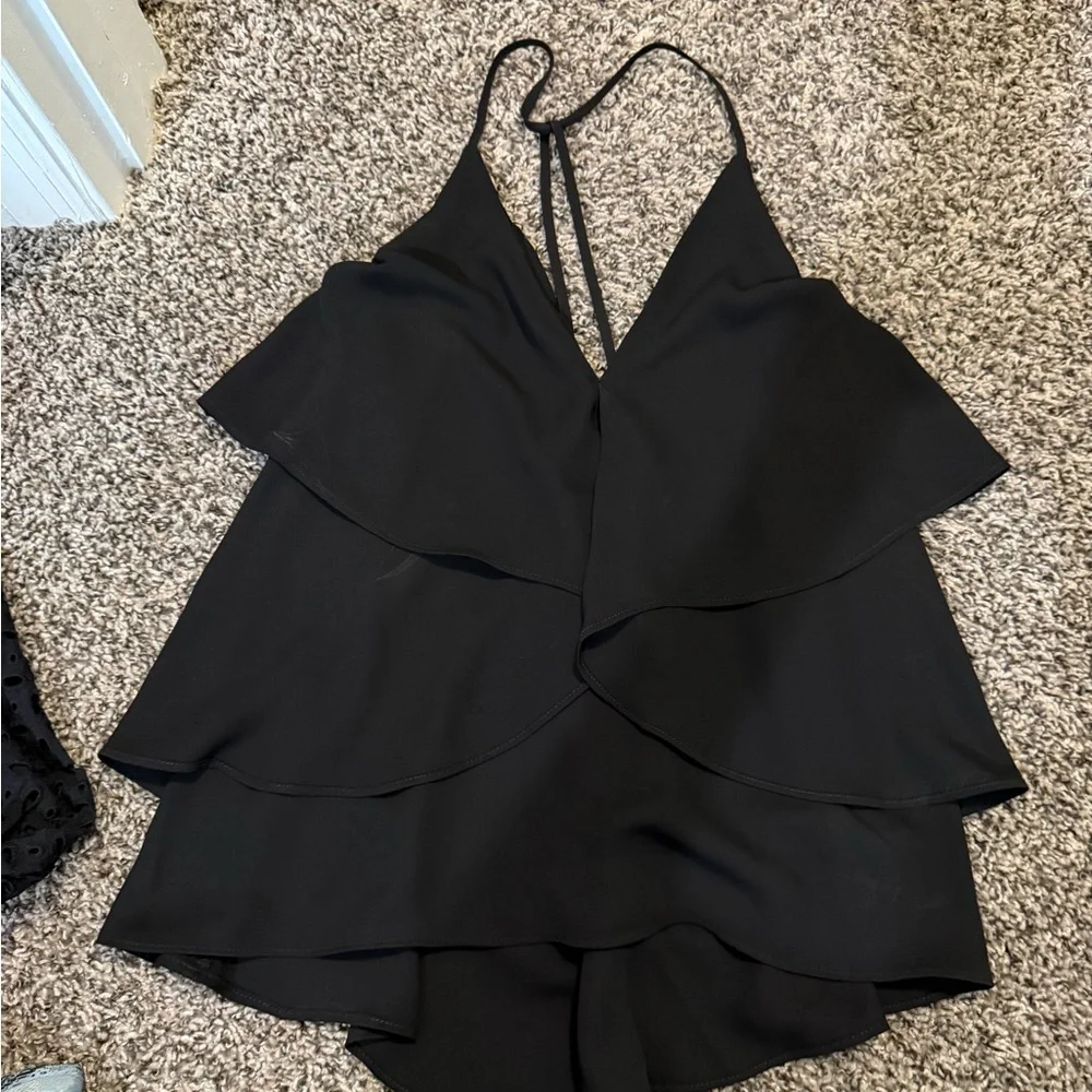 Express Elegant Black Halter Top - Picture 1 of 2